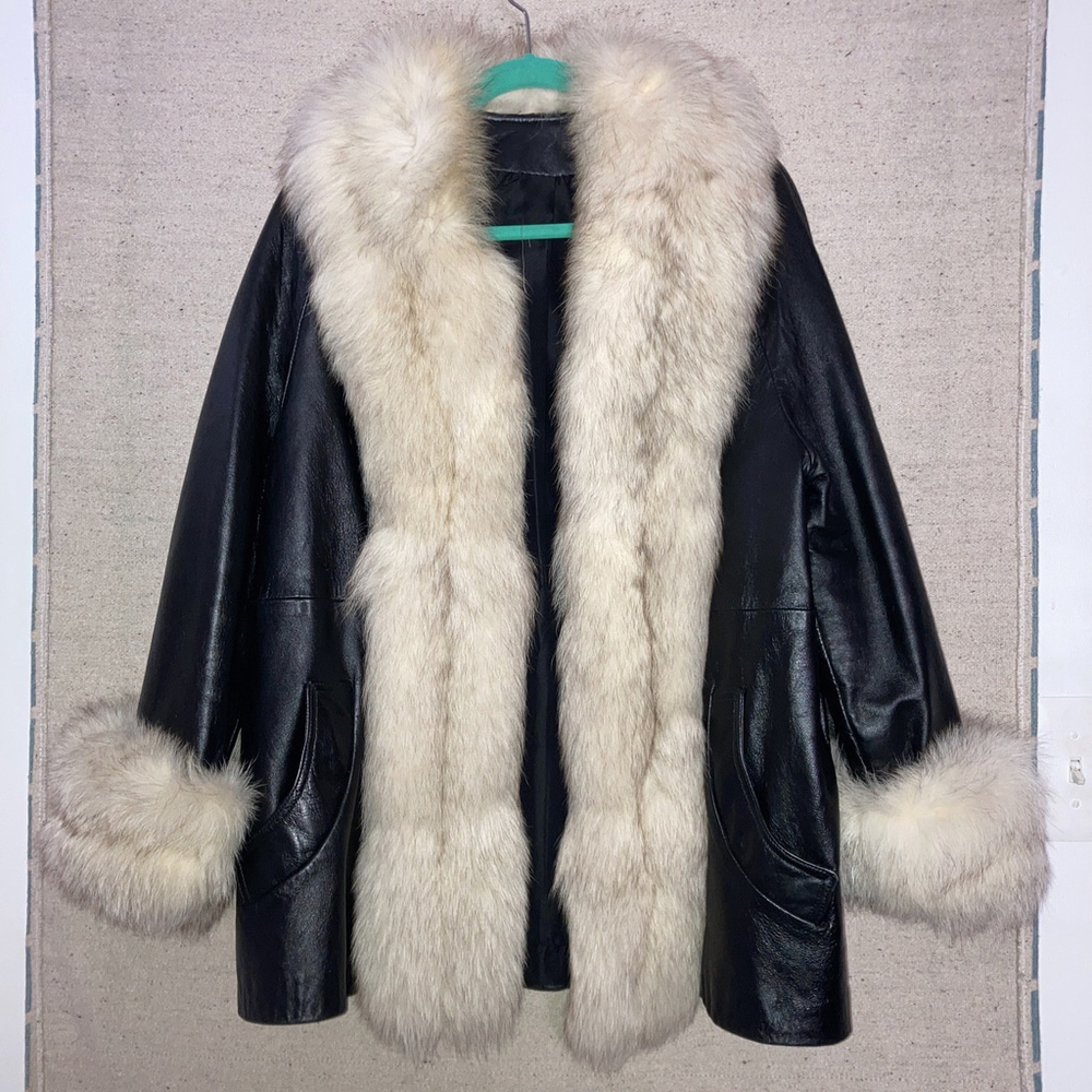 Vintage 60s Leather Penny Lane Fox Fur Collar Front Cuffs Trim Swing Coat Jacket